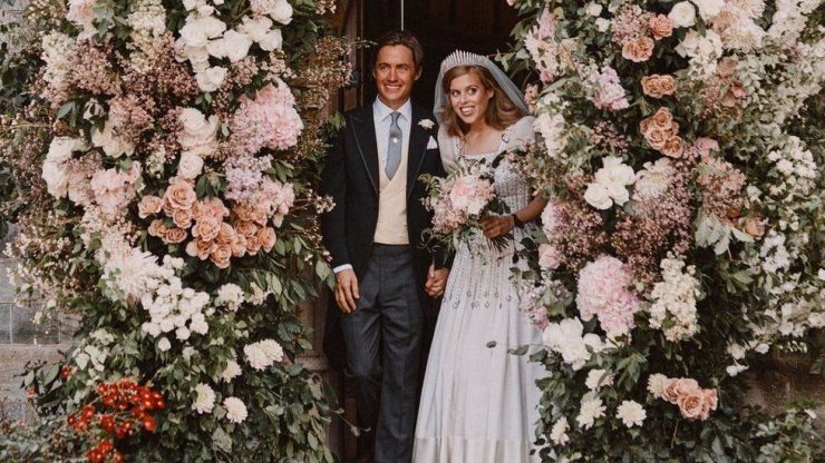 Принцеса Беатріс і мільярдера Едоардо мапелло-Моцці одружилися 17 липня.