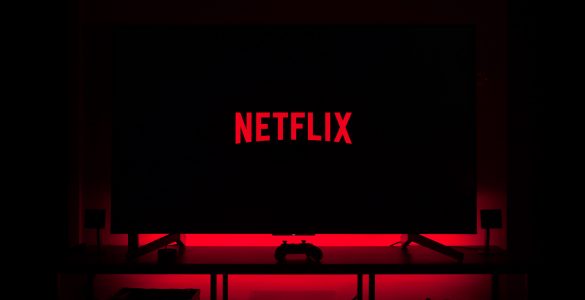 Netflix планує піднімати вартість на підписку