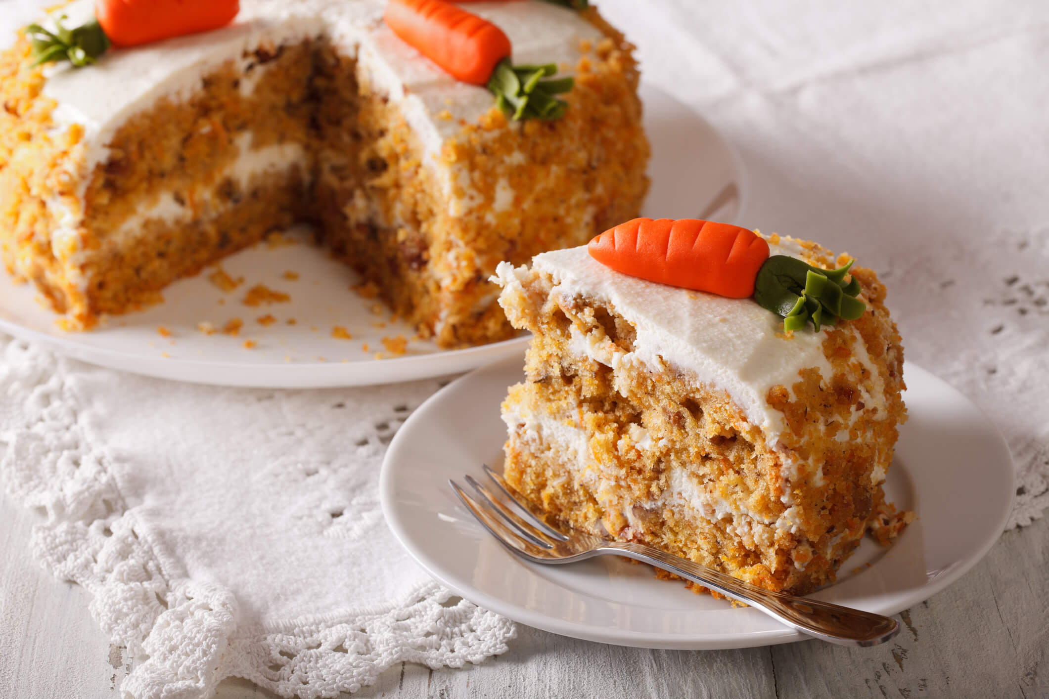 Морковный пирог без яиц. Кэррот кейк торт. Морковный торт Carrot Cake. Пирог морковник обыкновенный. Морковный пирог Carrot Cake.