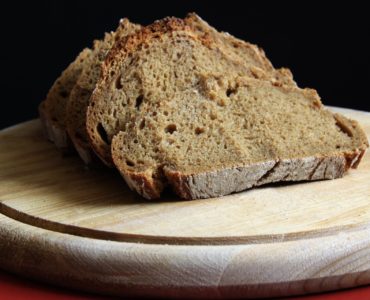 Черствий хліб