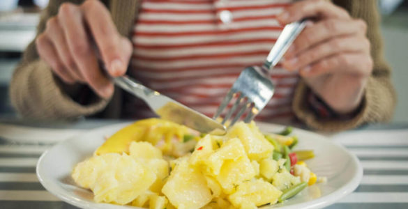 Картопля може збільшувати ризик виникнення трьох небезпечних хвороб, заявили лікарі