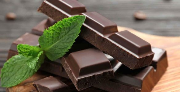 Міфи про їжу: чим корисний і шкідливий шоколад, кому його не можна і чи небезпечний білий наліт на ньому
